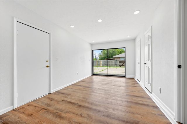 8312 Charles Street, Greenville, TX 75402