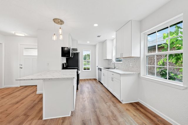 8312 Charles Street, Greenville, TX 75402