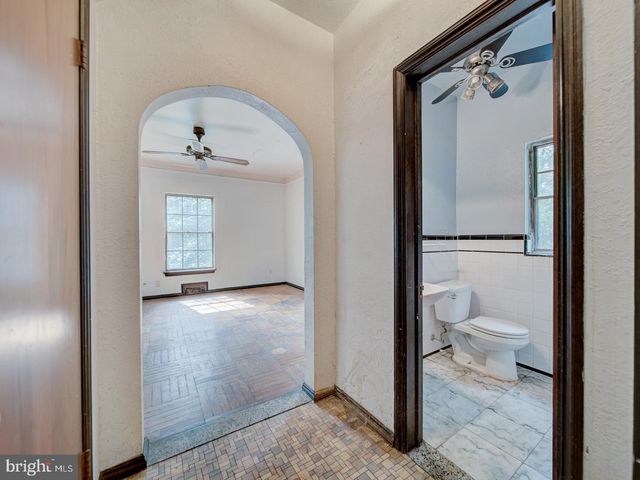3819 SUITLAND RD SE, Washington, DC 20020