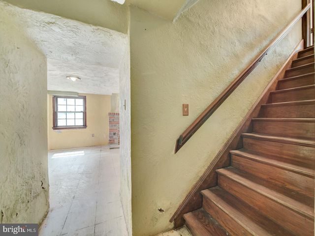 3819 SUITLAND RD SE, Washington, DC 20020