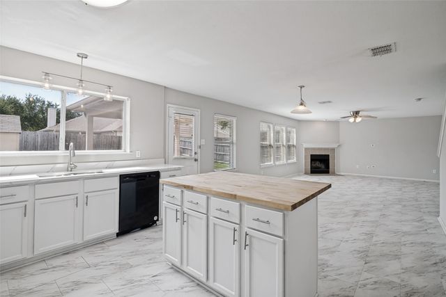 1012 Valera Road, Forney, TX 75126