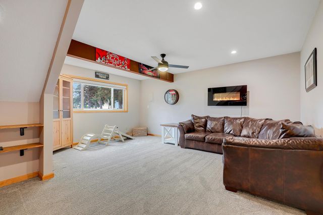 14030 Fountain Avenue N, Hugo, MN 55038