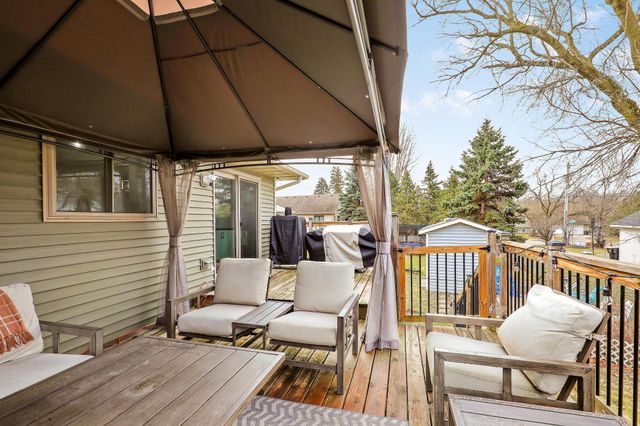 14030 Fountain Avenue N, Hugo, MN 55038