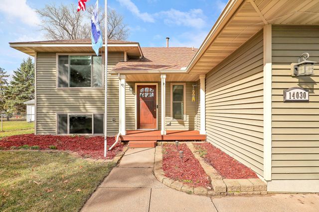 14030 Fountain Avenue N, Hugo, MN 55038