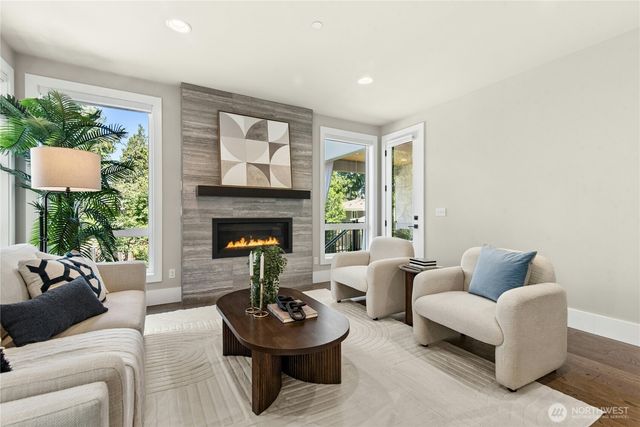 17840 10th Avenue NW, Shoreline, WA 98177