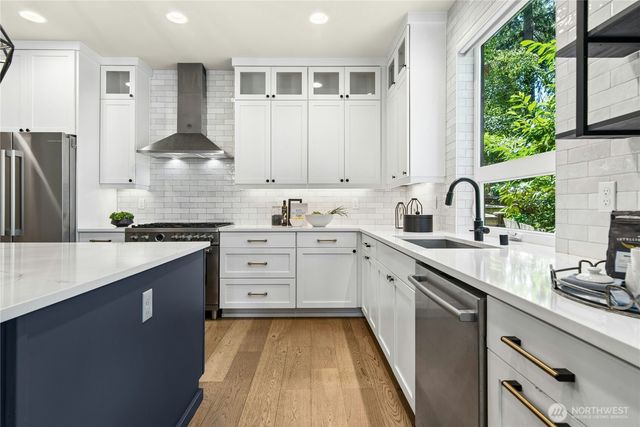 17840 10th Avenue NW, Shoreline, WA 98177