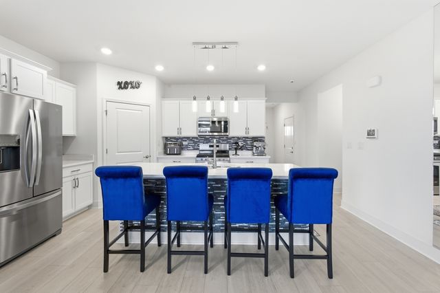 1110 Redtail Court, Woodstock, IL 60098