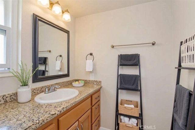 3546 Hillview Drive, Riverside, CA 92503