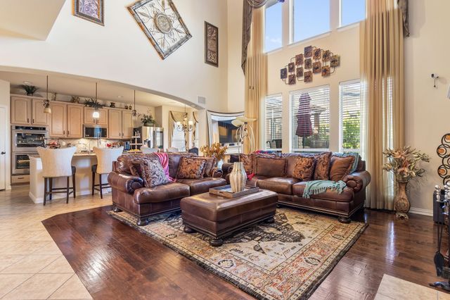 2228 Condor Street, Grand Prairie, TX 75052