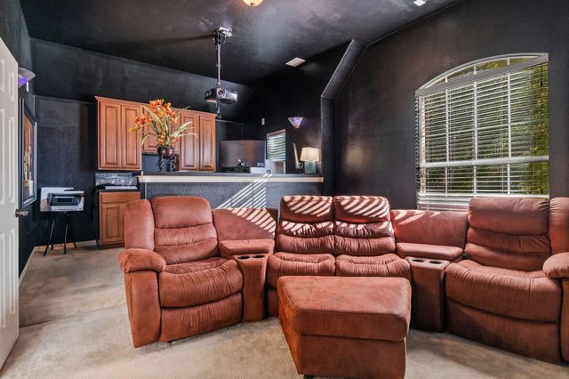 2228 Condor Street, Grand Prairie, TX 75052