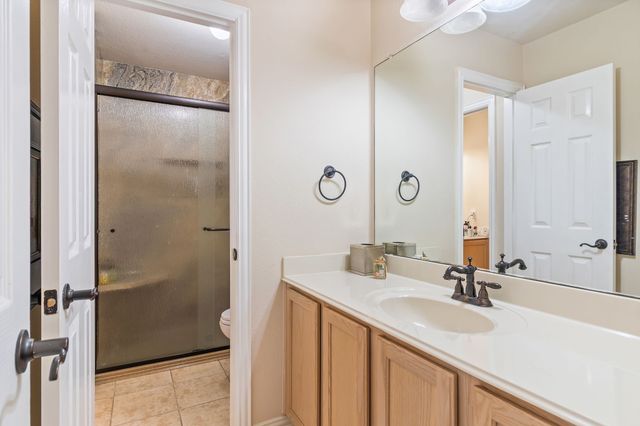 2228 Condor Street, Grand Prairie, TX 75052