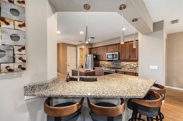 5589 NW 40TH LOOP, Ocala, FL 34482