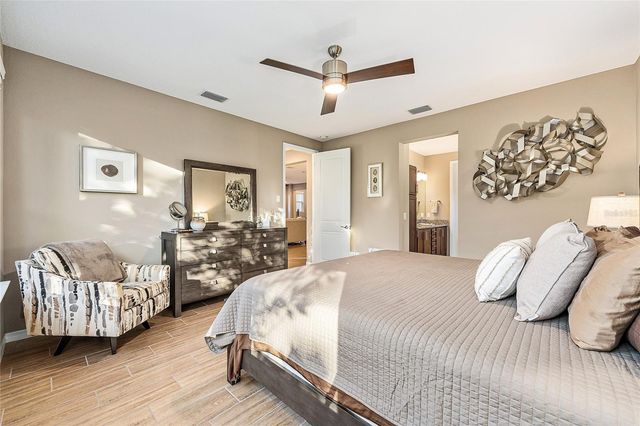 5589 NW 40TH LOOP, Ocala, FL 34482