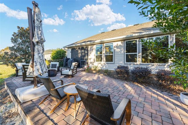 5589 NW 40TH LOOP, Ocala, FL 34482