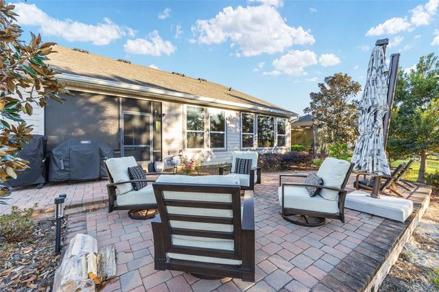 5589 NW 40TH LOOP, Ocala, FL 34482