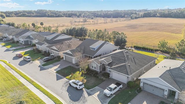 5589 NW 40TH LOOP, Ocala, FL 34482