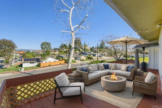 2041 Nutmeg Street N, Escondido, CA 92026