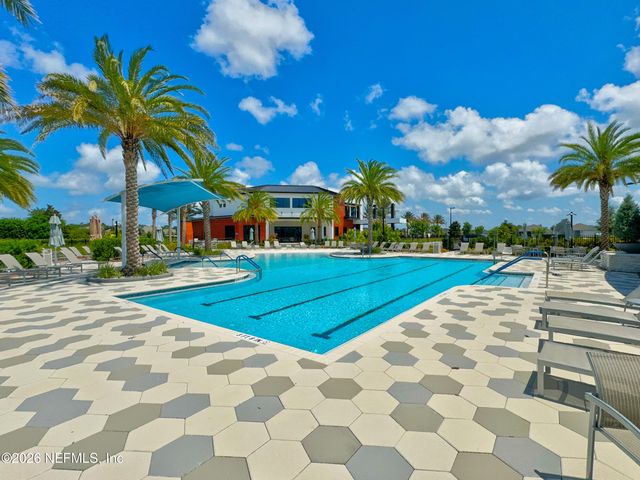 10988 KENTWORTH Way, Jacksonville, FL 32256