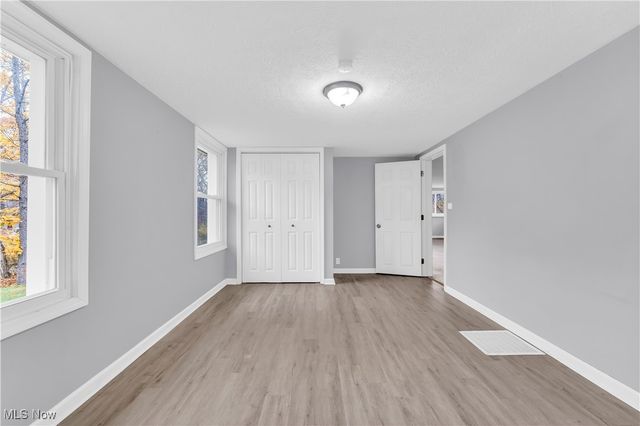 2564 Forest Drive, Hinckley, OH 44233