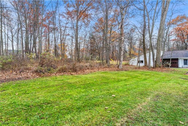 2564 Forest Drive, Hinckley, OH 44233