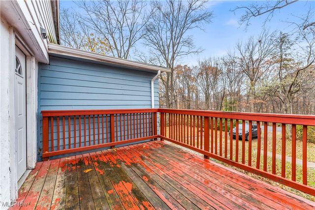 2564 Forest Drive, Hinckley, OH 44233