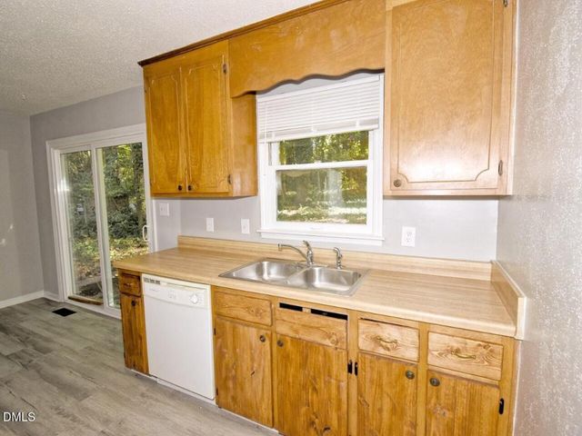 841 Barringer Drive A, Raleigh, NC 27606