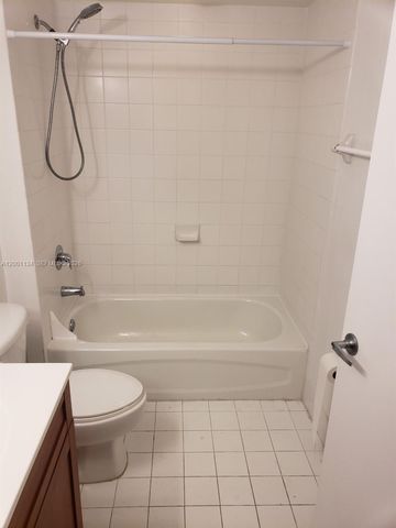 36 NW 6th Ave 906, Miami, FL 33128