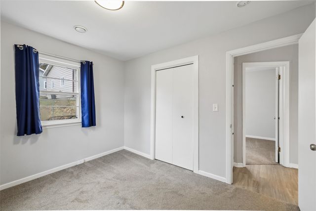 510 W 5th Avenue, Indianola, IA 50125