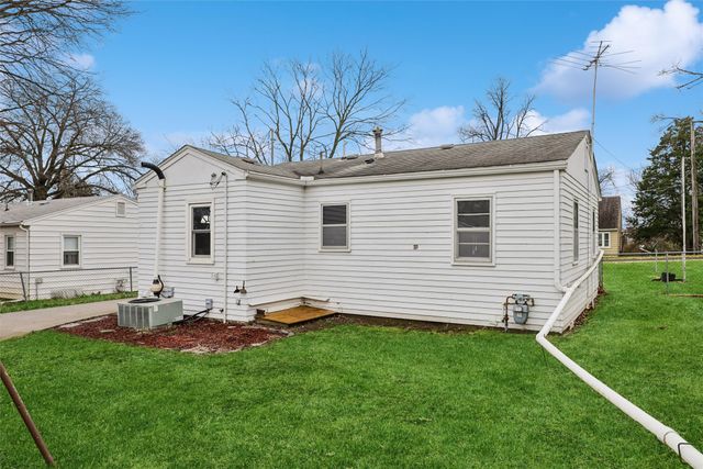 510 W 5th Avenue, Indianola, IA 50125