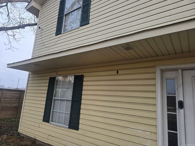 2765 Carl Stuart St Street, Conway, AR 72034