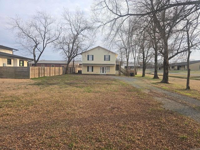 2765 Carl Stuart St Street, Conway, AR 72034