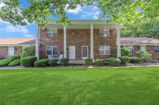 2902 Darlington Road #103, Chippewa Twp, PA 15010