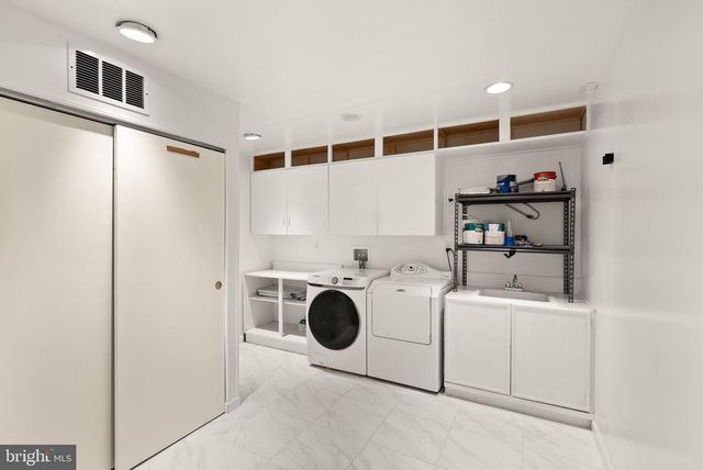 6738 KELLY RD, Warrenton, VA 20187