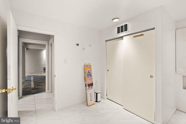 6738 KELLY RD, Warrenton, VA 20187