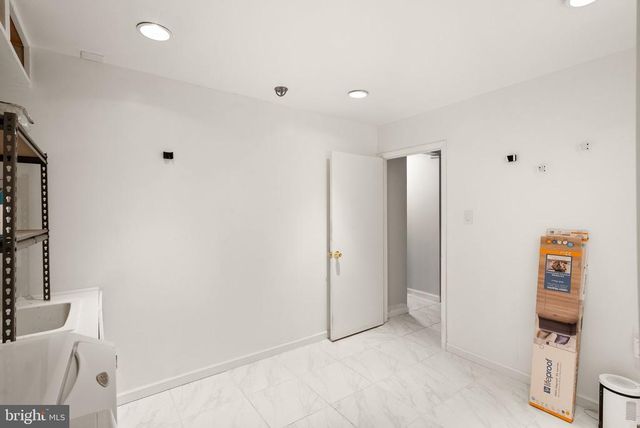 6738 KELLY RD, Warrenton, VA 20187