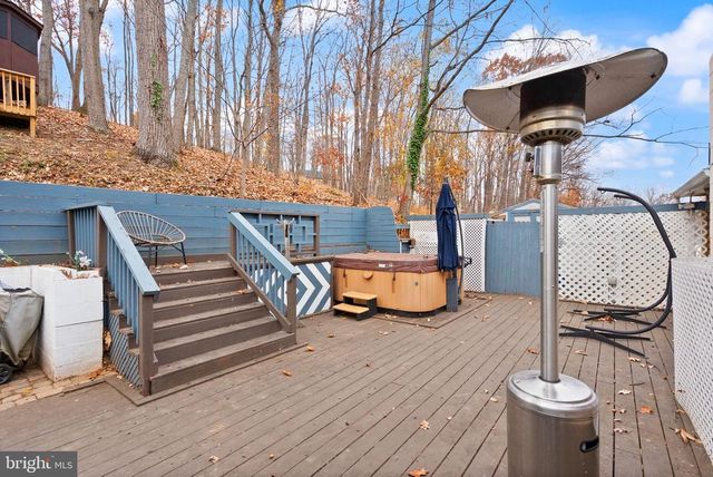 6738 KELLY RD, Warrenton, VA 20187