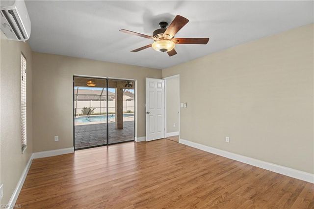 1807 SE 15th ST, Cape Coral, FL 33990