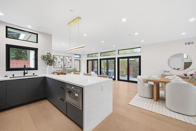 3830 Carlson Circle, Palo Alto, CA 94306