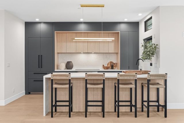 3830 Carlson Circle, Palo Alto, CA 94306