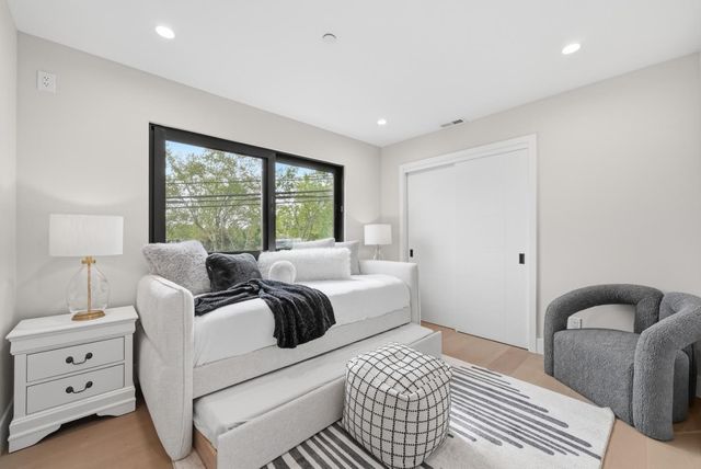 3830 Carlson Circle, Palo Alto, CA 94306