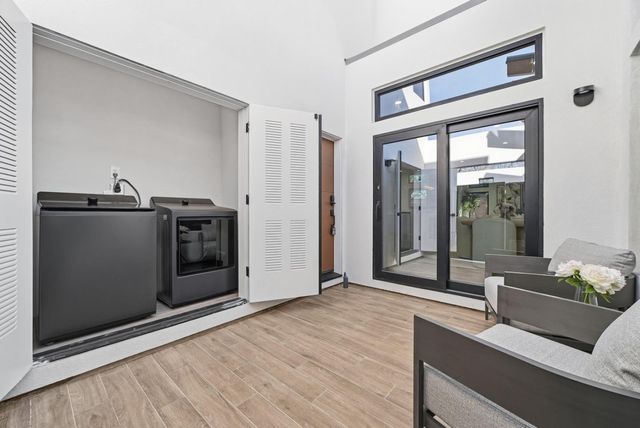 3830 Carlson Circle, Palo Alto, CA 94306