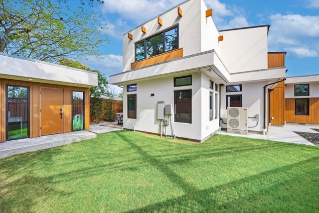 3830 Carlson Circle, Palo Alto, CA 94306