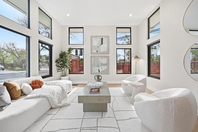 3830 Carlson Circle, Palo Alto, CA 94306