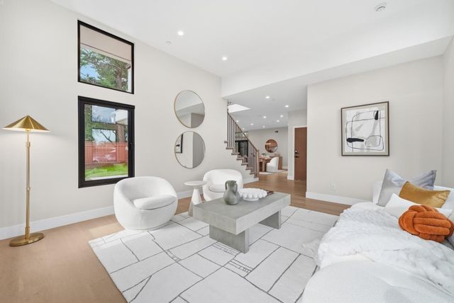 3830 Carlson Circle, Palo Alto, CA 94306