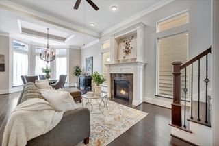 2010 Sabine Street, Houston, TX 77007