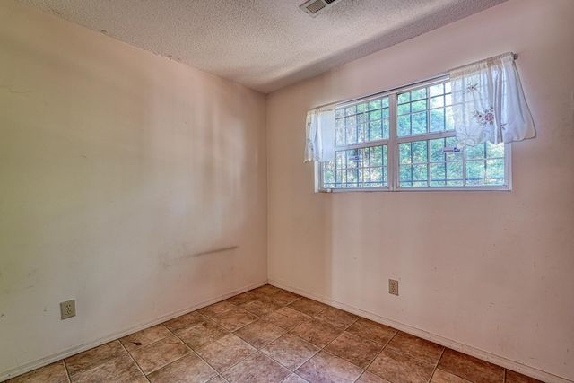 109 W Branyon Heights Avenue, Spartanburg, SC 29306