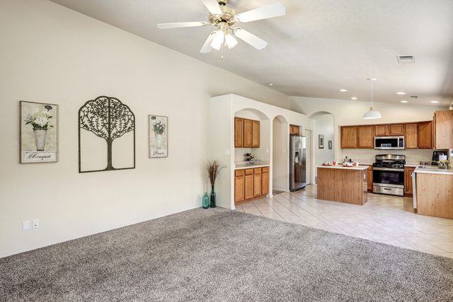 8608 Bluff Springs Drive NE, Albuquerque, NM 87113