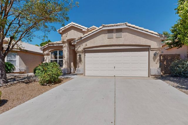 8608 Bluff Springs Drive NE, Albuquerque, NM 87113