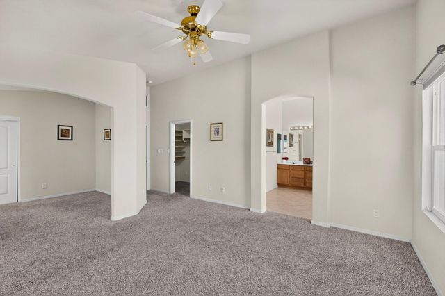 8608 Bluff Springs Drive NE, Albuquerque, NM 87113