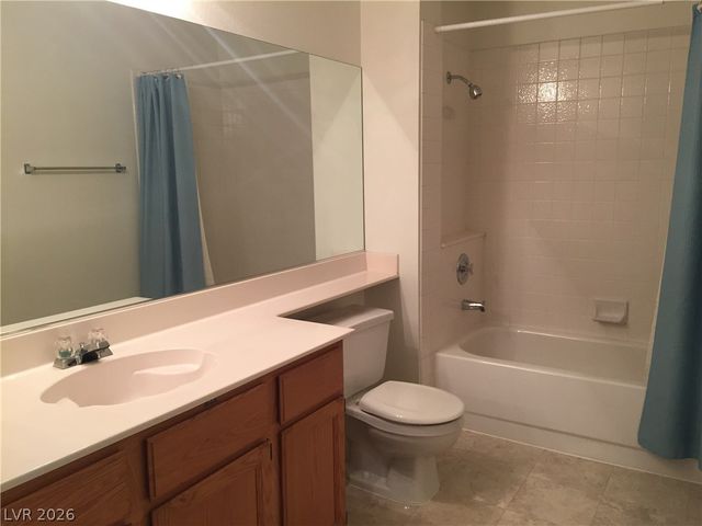 2616 MAGIC MOON Lane 4, Las Vegas, NV 89146
